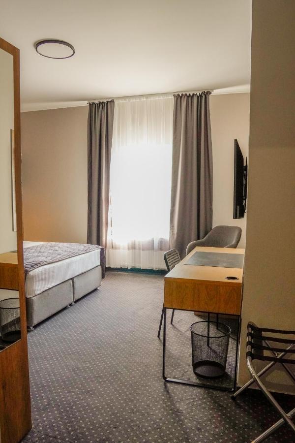 Industrial Belisce Bed and Breakfast Εξωτερικό φωτογραφία